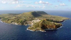 Ustica - l'isola vista dall'alto